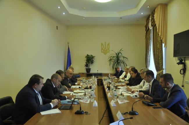 Керівництво Мінфіну зустрілося з представниками місії МВФ